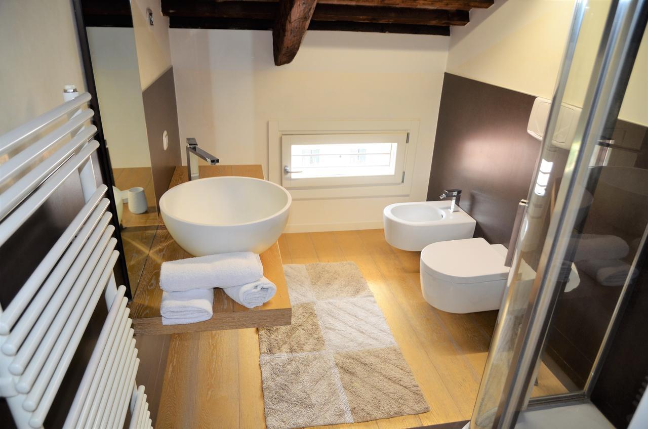 “Al Commercio” Luxury Loft Noale Buitenkant foto