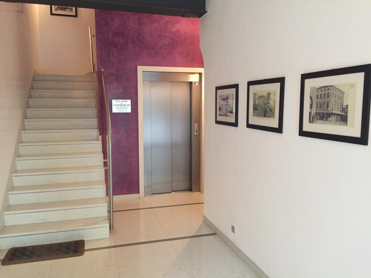 “Al Commercio” Luxury Loft Noale Buitenkant foto